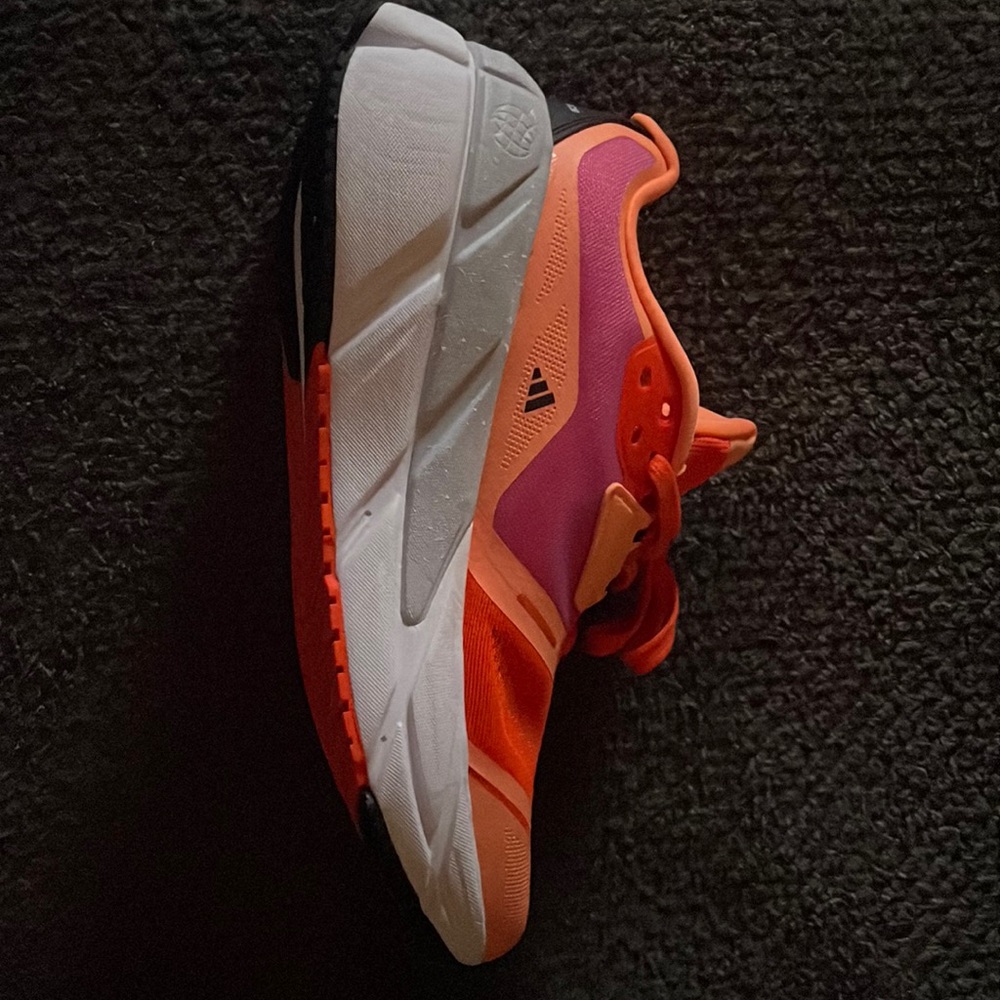 Adistar Cs Running Shoes - image 1